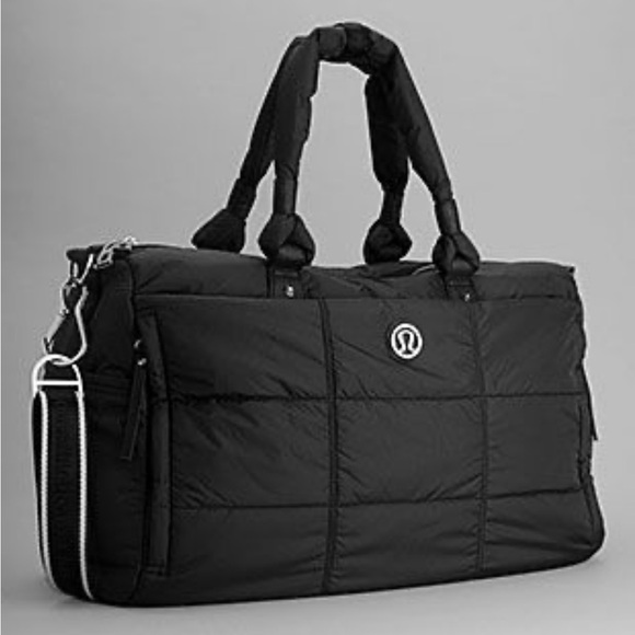 lululemon athletica Handbags - Lululemon Bon Voyage Duffel Bag